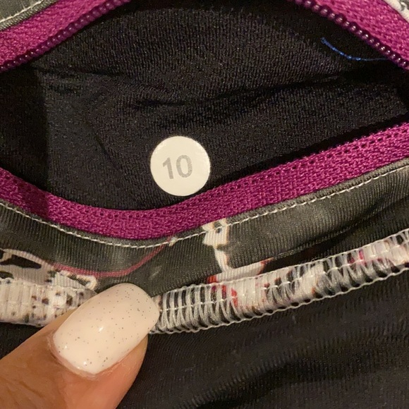 Lululemon Pace Rival Cops - Picture 6 of 6